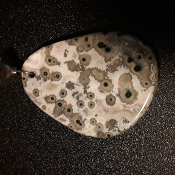 Handmade Stone Pendant With Braided Wrap Choker - Picture 5 of 8